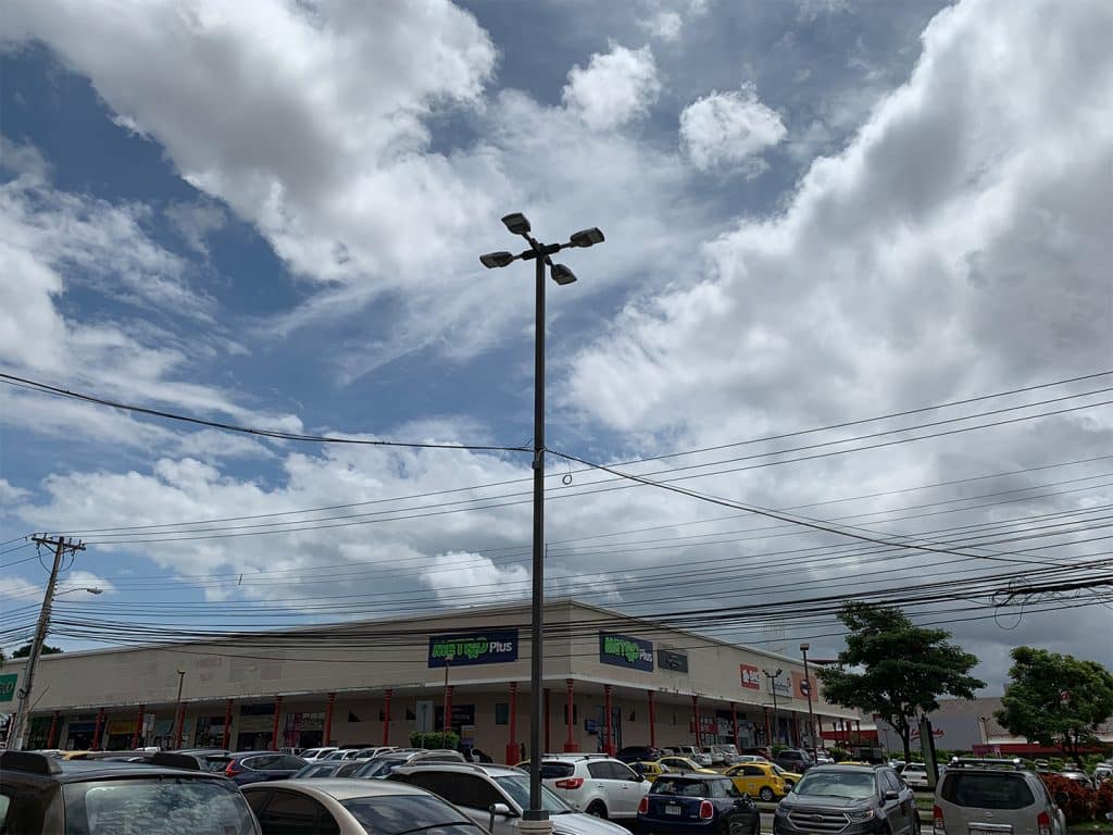 Commercial Street Lights In Hospital Parking Lot in Panama