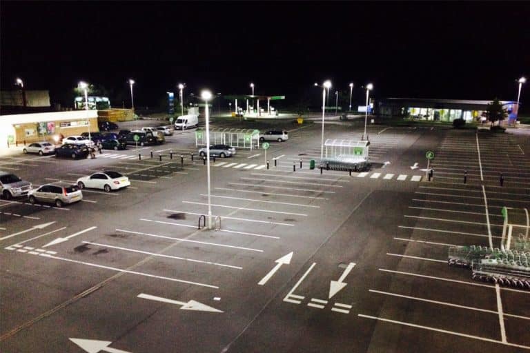 Series H 80w Led Street Light in Parking Lot in the United Kingdom