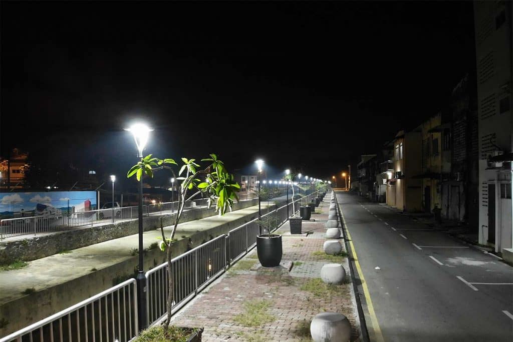 4 Steps to Choose Proper Outdoor Parking Lot LED Light - AGC Lighting