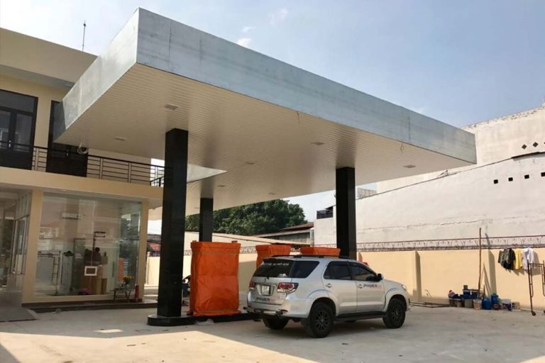 Series A led canopy light for gas station in Vietnam