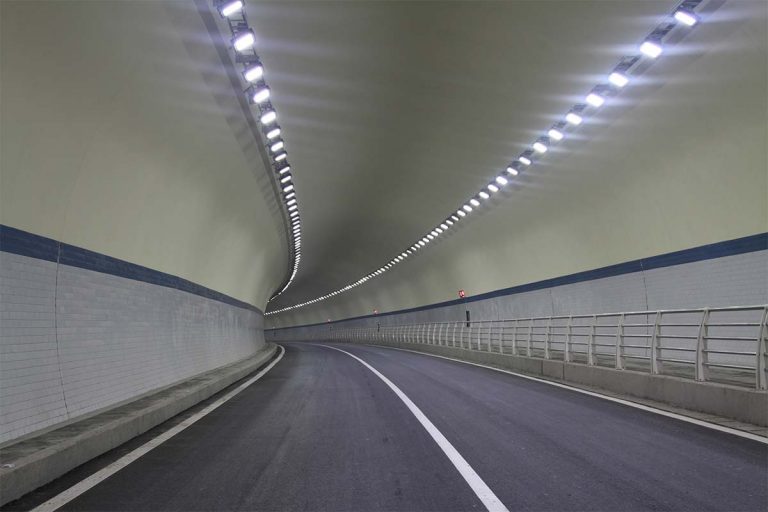 Series E led tunnel light for tunnel lighting and Series F led street light for lighting Tunnel entrance road in Hangzhou of China