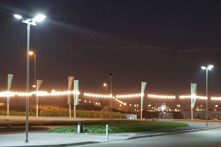 Series PV2 All in one solar powered street lights for park lighting in UAE