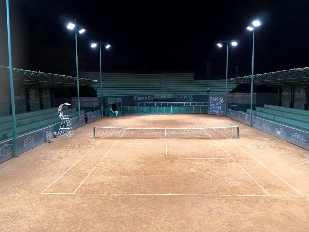 Tennis court lighting project in Mexico