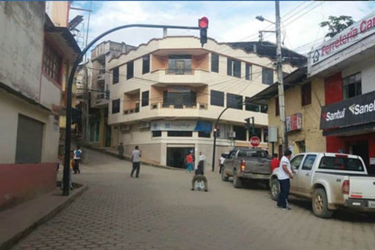 Street Traffic Light and Crosswalk Light in Ecuador