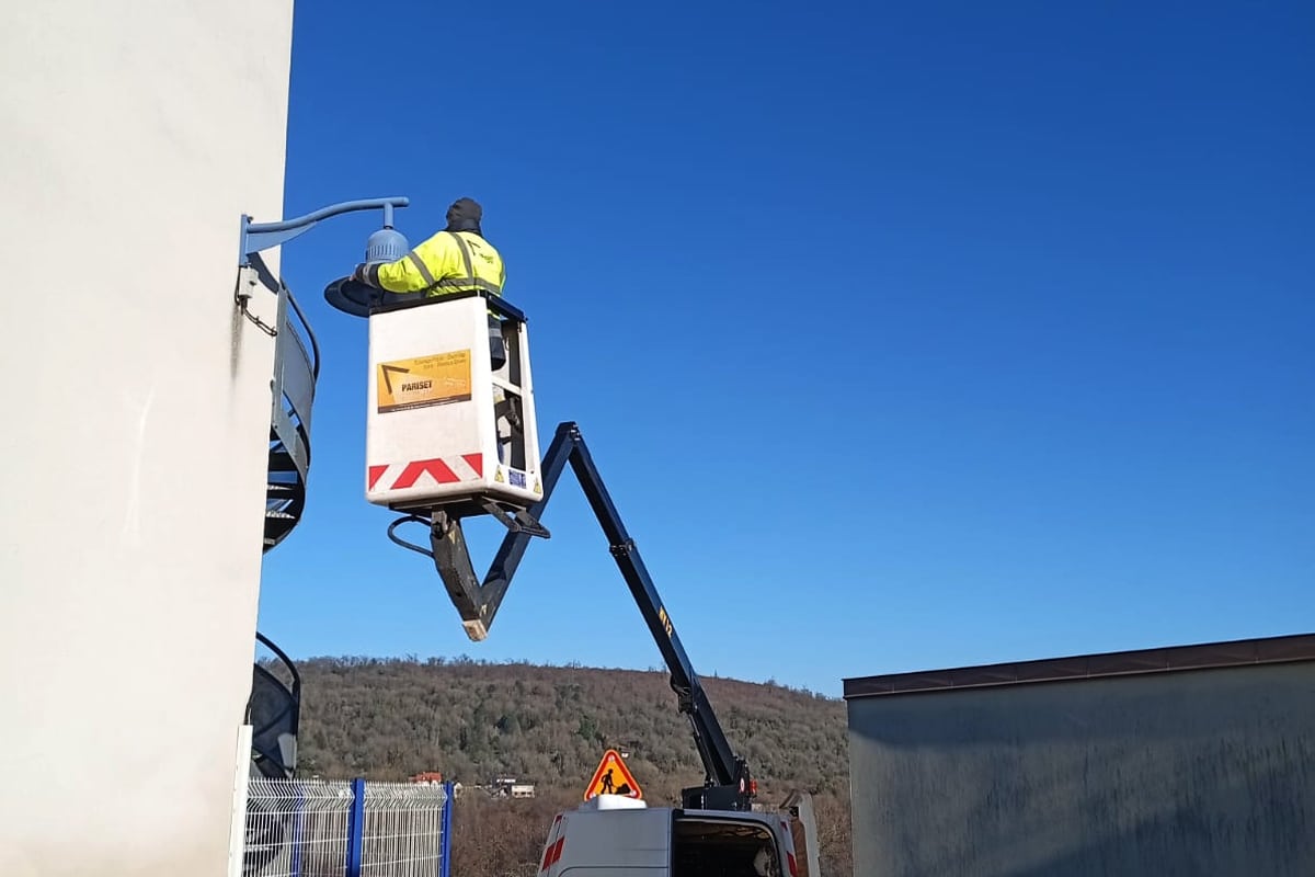 Series ZG-1058 Ornamental street lights for road and parking lot lighting at French-3