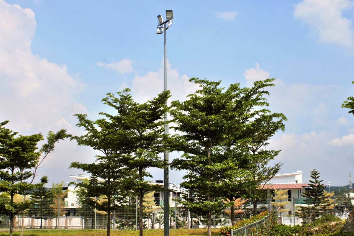 Series H Waterproof outdoor LED flood lights for landscape pond area in Malaysia