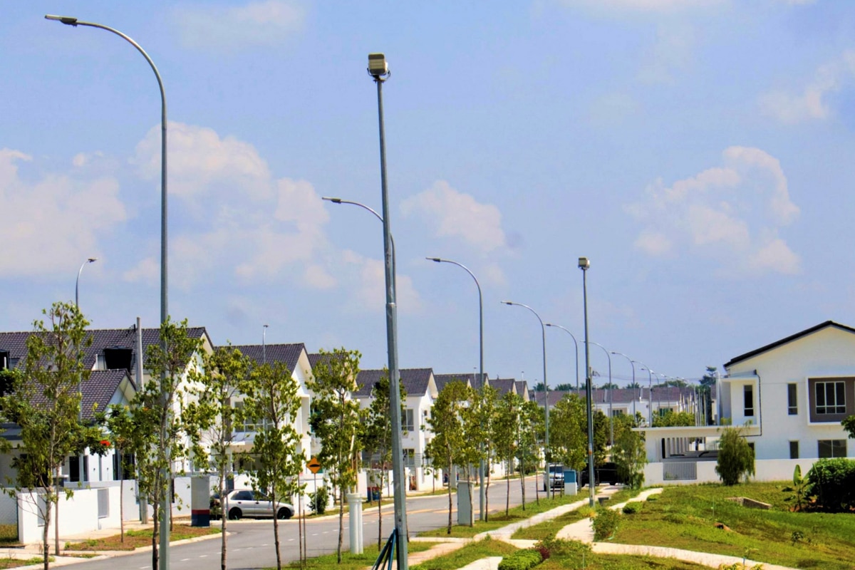 Series H Residential Street Lamps for Community Lighting in Malaysia-3