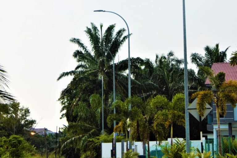 K-SeriesTool-less LED streetlights for community lighting upgrades-2