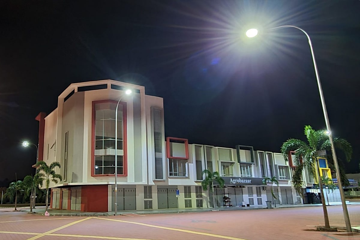 Energy Efficient LED Road Lamp For Commercial Parking Lots